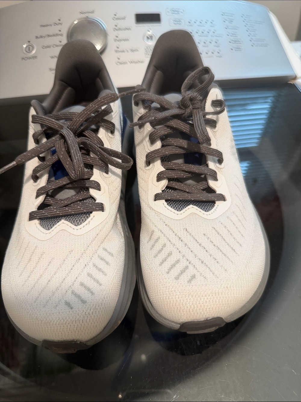 Men's Athletic Running Shoes - Light Gray/White